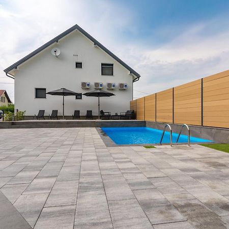 Apartments&Room Forest Slunj Exterior foto