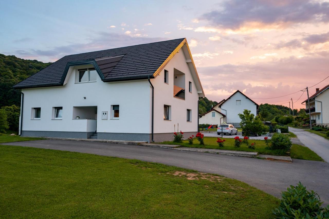 Apartments&Room Forest Slunj Exterior foto